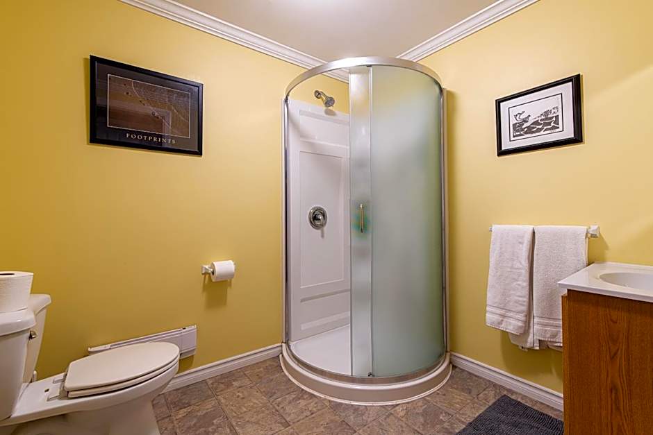 Out East B&B - Norris Point