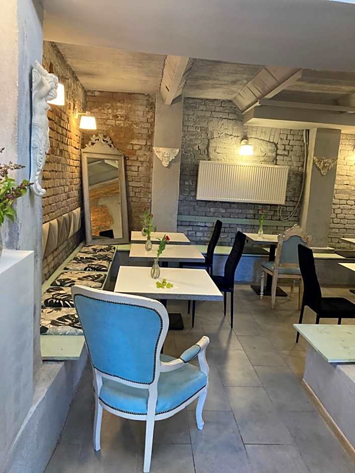 Villa Italiana pokoje z prywatnymi łazienkami & Odnowa Biologiczna