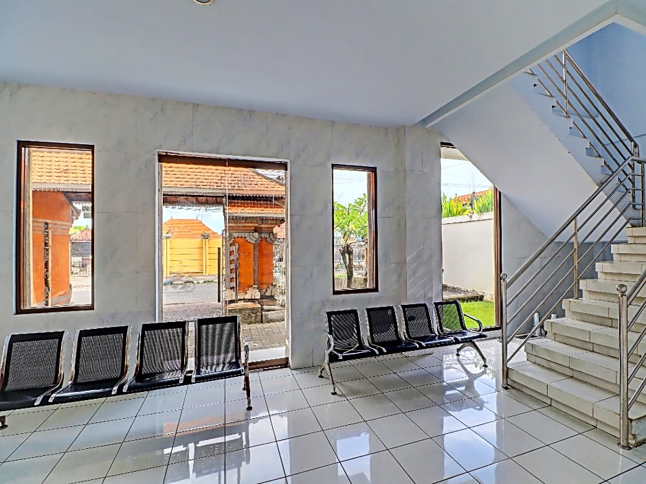 OYO 90067 Hotel Nuansa Indah