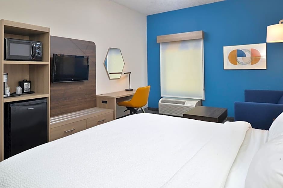 Holiday Inn Express Lewisburg - New Columbia By IHG