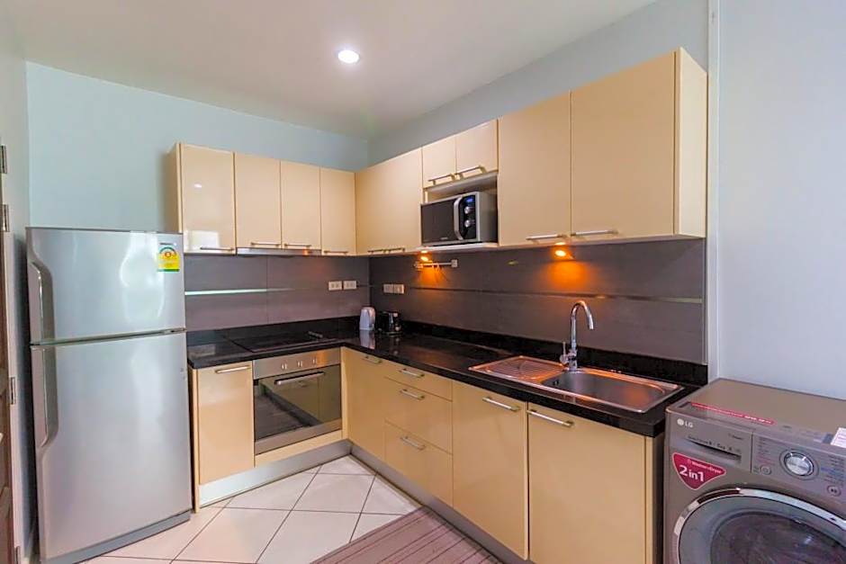 The Place Pratumnak by Pattaya Sunny Rentals