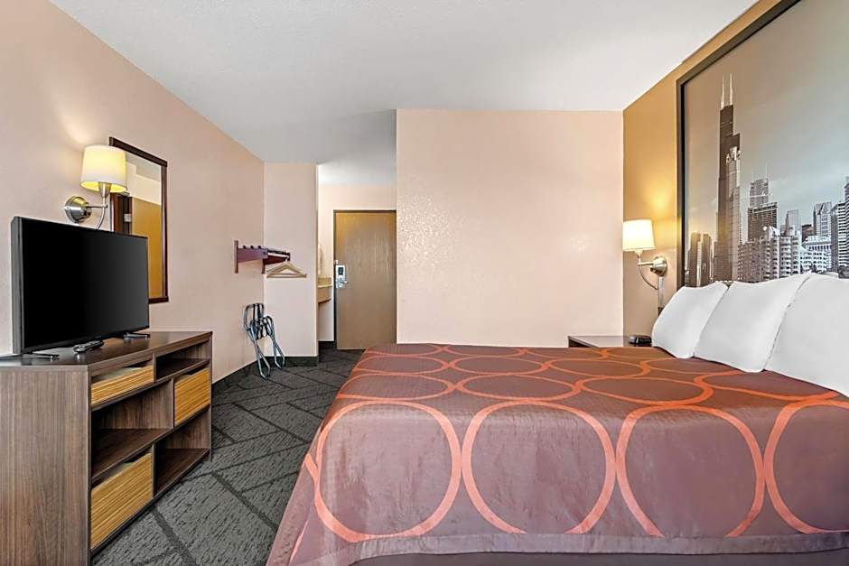 Super 8 by Wyndham Bourbonnais/Kankakee Area