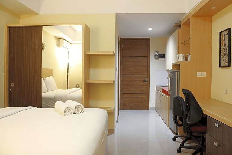 Beverly Dago Apartment