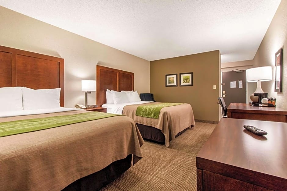 Comfort Inn & Suites Omaha