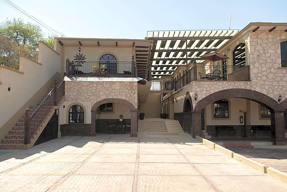 Hotel Villa Bernal