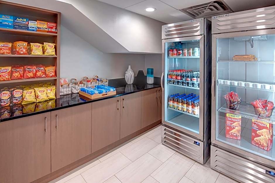 Holiday Inn Express & Suites West Long Branch - Eatontown By IHG