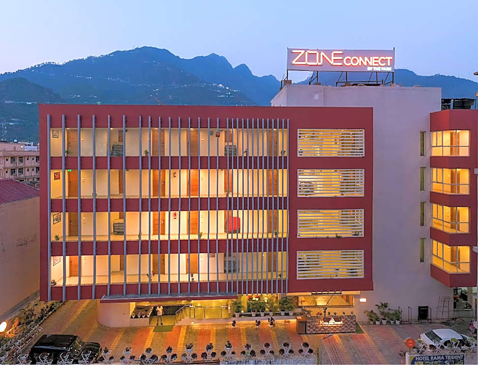 Zone Connect by the Park Katra