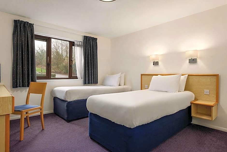 Days Inn Bridgend Cardiff