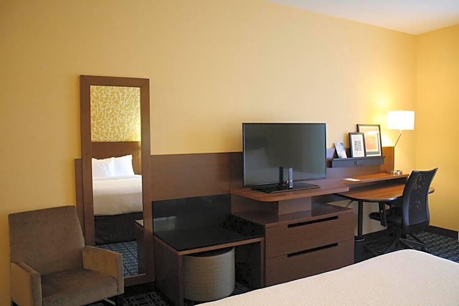 Fairfield Inn & Suites by Marriott Detroit Lakes