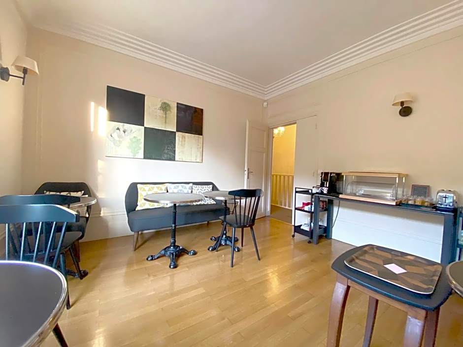 La Villa Paris - B&B