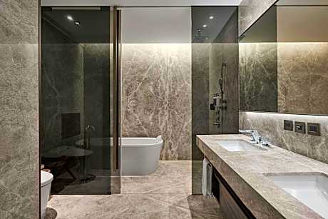 Skyline Suite, Suite, 1 King, City view