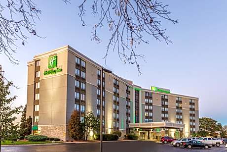 Holiday Inn Rockford by IHG