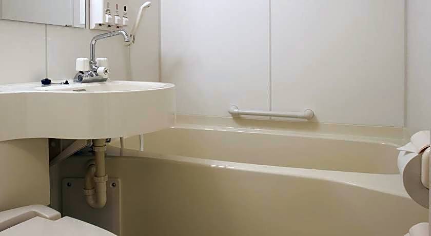 Toyoko Inn Yokohama-Sen Fuchinobe-Eki Minami-Guchi