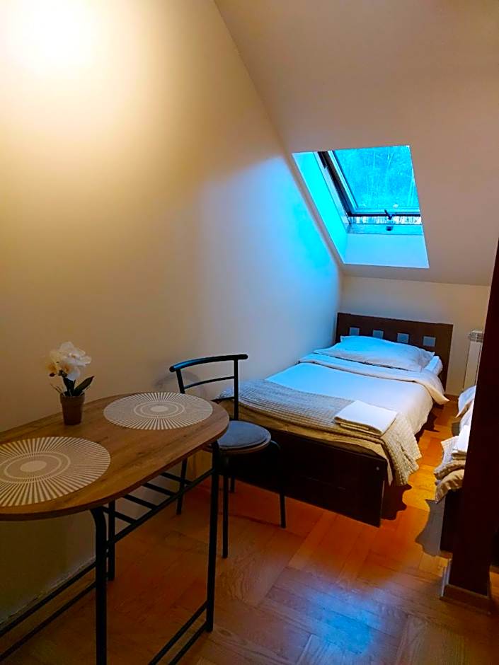 Hostel LUNA