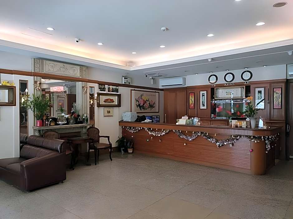 Sin Fu Business Hotel