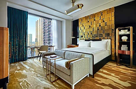 Grand King Room