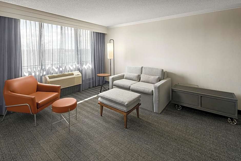 Courtyard by Marriott New Haven at Yale