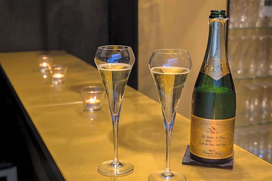 Hotel Les Bulles De Paris