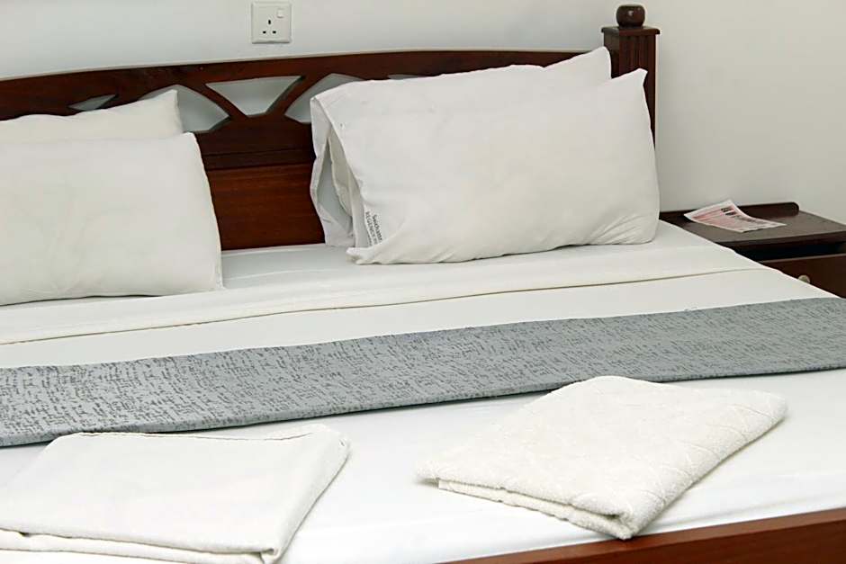 Regency Park Hotel
