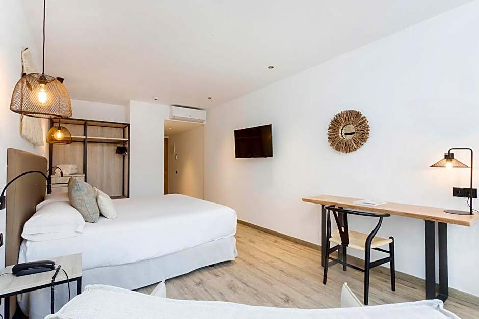 Hotel Sa Clau by Mambo