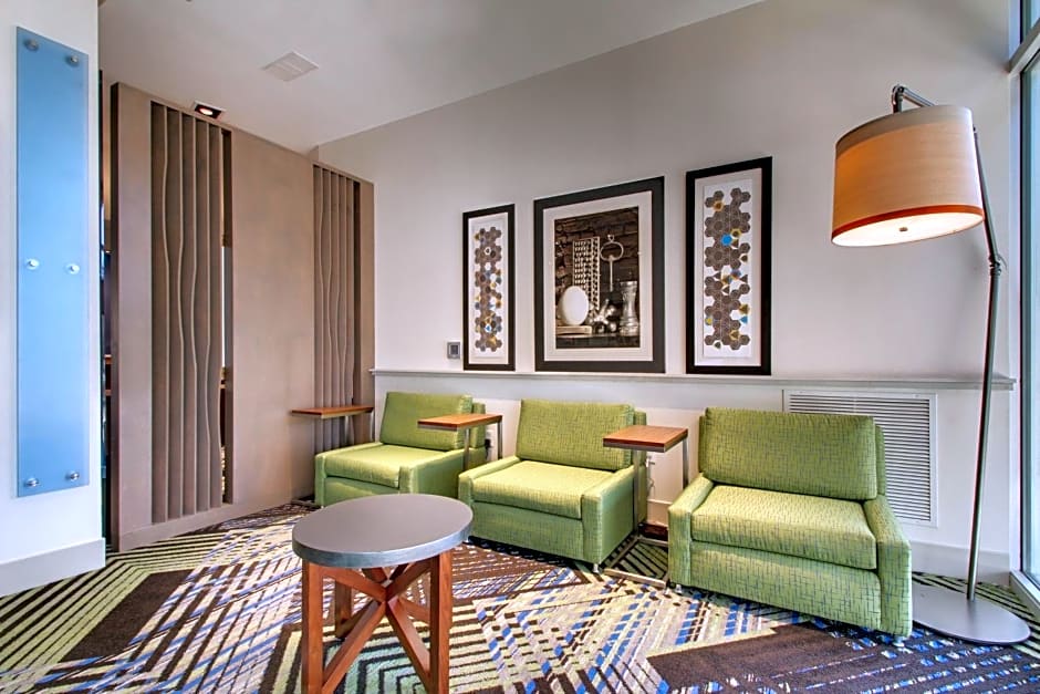 Holiday Inn Express & Suites Charleston NE Mt Pleasant US17 By IHG