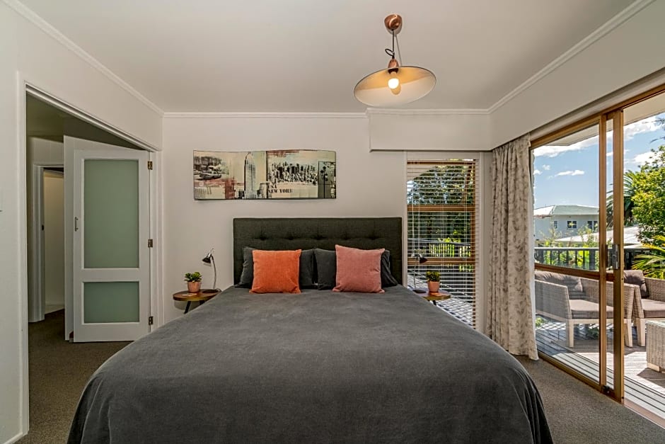 Oceans 88 Whitianga Coastal Suites