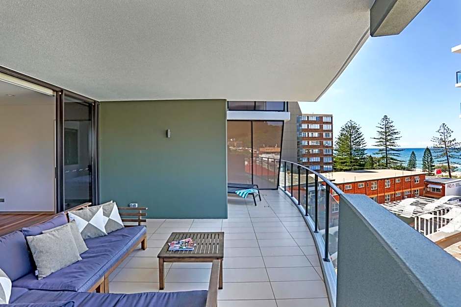 Ambience Hotel on Burleigh Beach