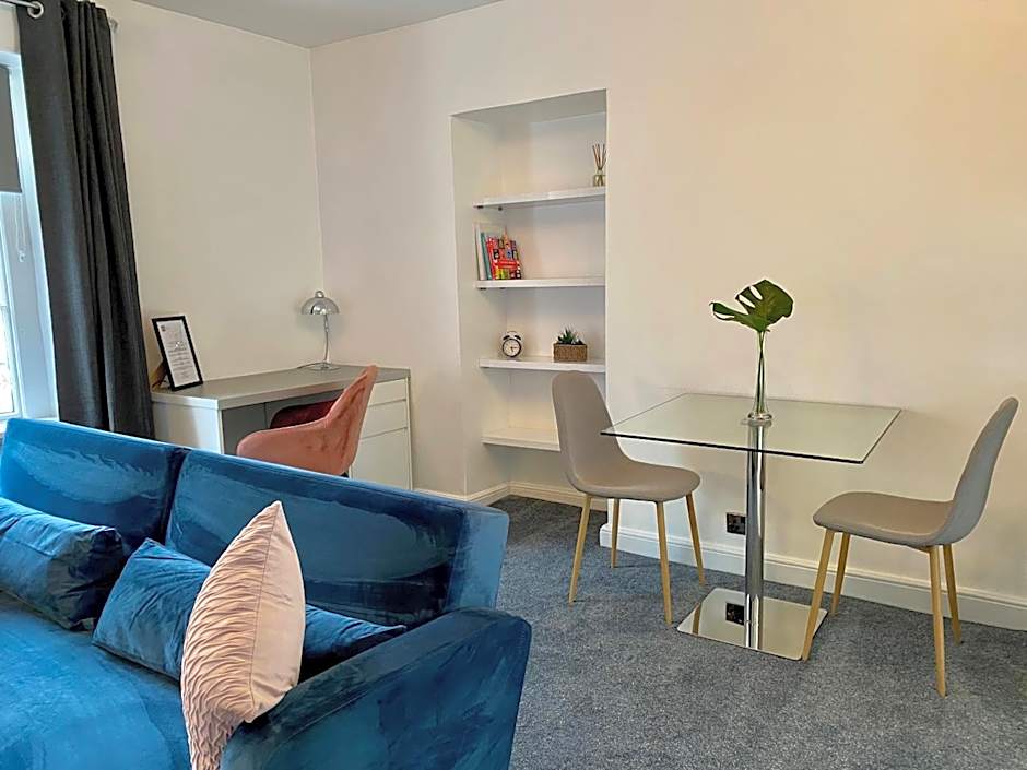 Sun Street Aparthotel