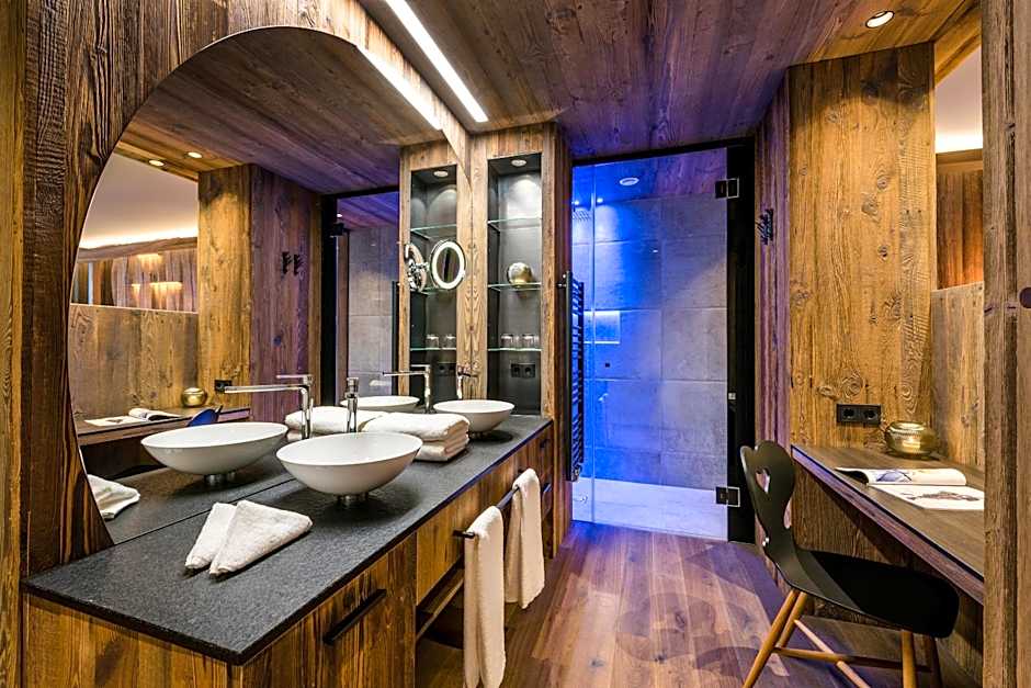 Huttenhof - Wellnesshotel & Luxus-Bergchalets - Adults only