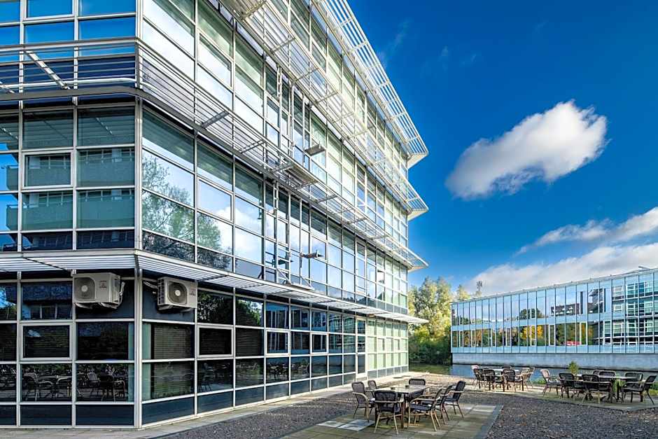 Diamond Capsule Hotel Amsterdam South