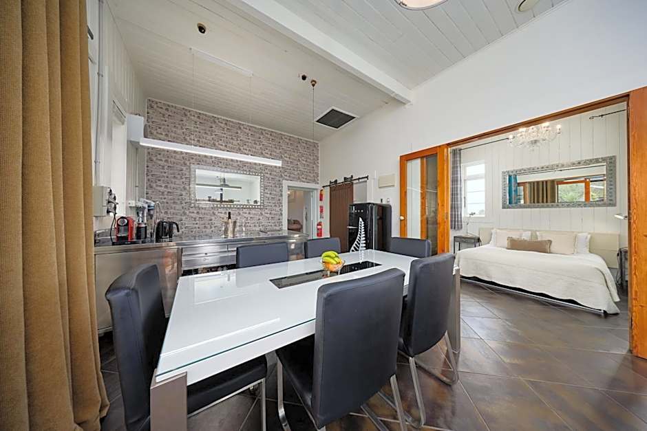 The Factory Luxury Accomodation