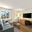 Sonesta Simply Suites Jersey City