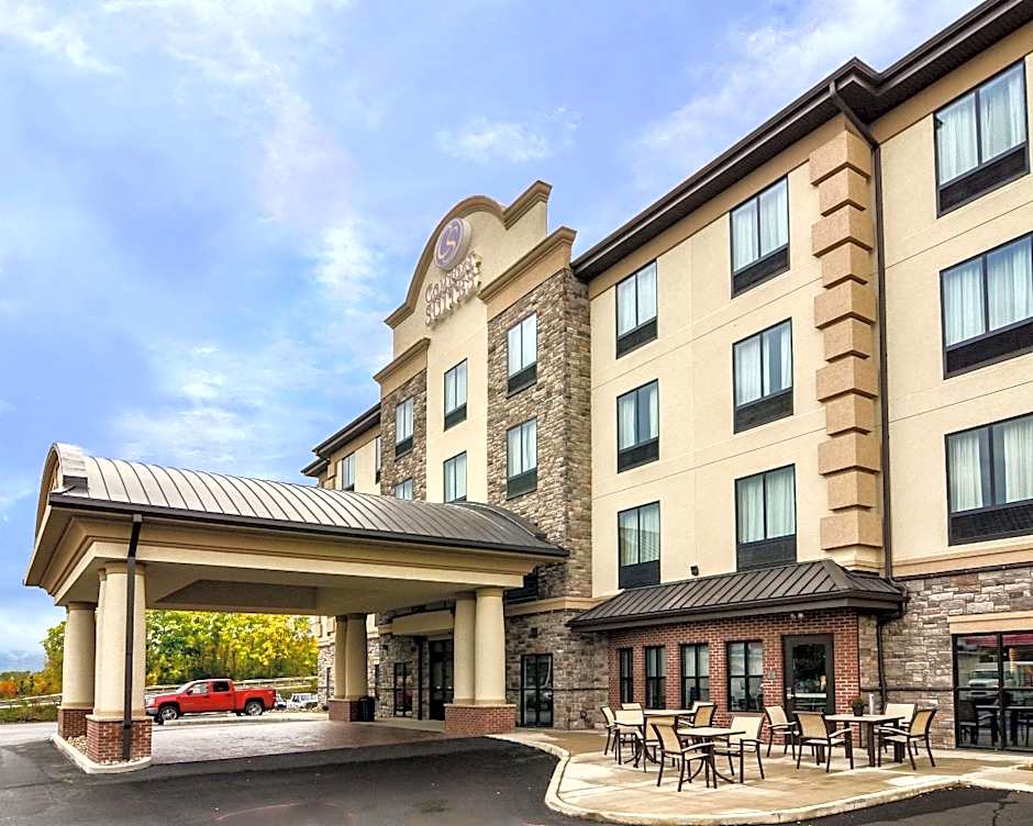 Comfort Suites Uniontown