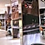 Renaissance by Marriott Chicago Downtown Hotel