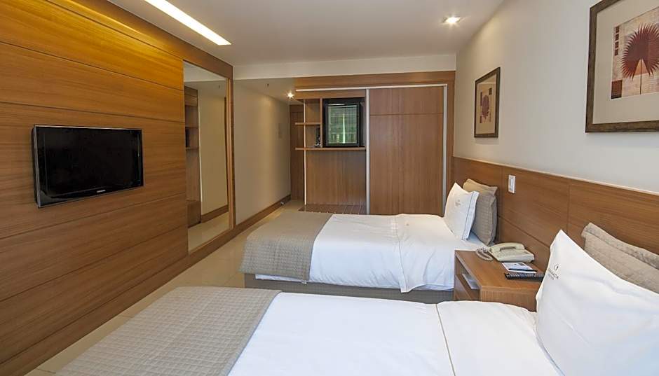 Américas Granada Hotel