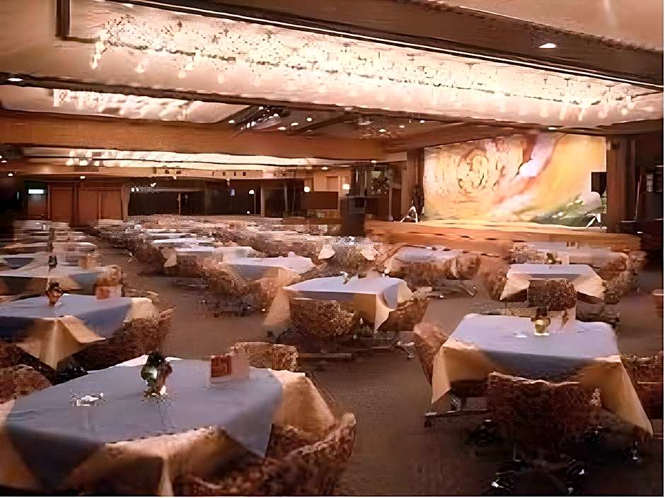 Higaki Hotel