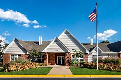 Sonesta ES Suites Fairfax Fair Lakes