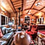 Alert Bay Lodge