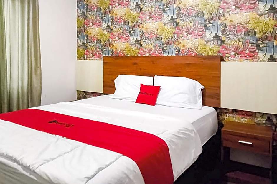 RedDoorz @ Pantai Panjang Bengkulu 2