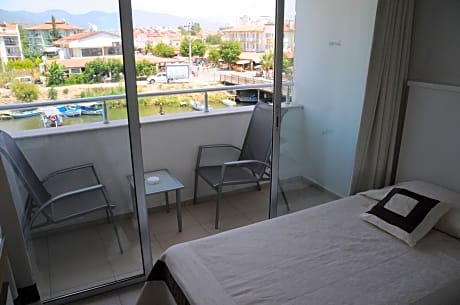 Standard Double Room with Land View
