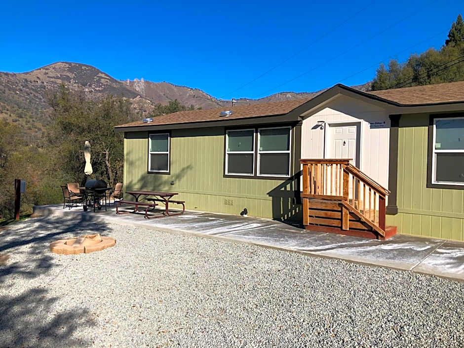 Sierra Lodge Three Rivers