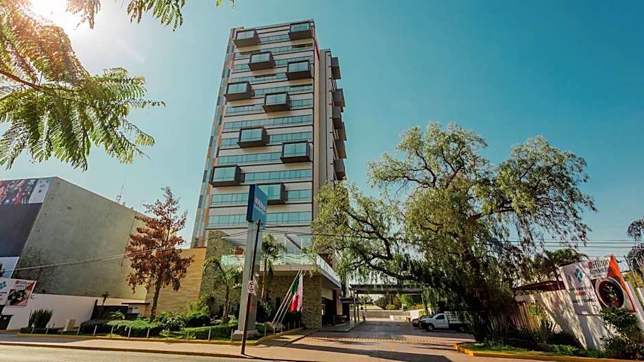 Hilton Garden Inn Leon Poliforum