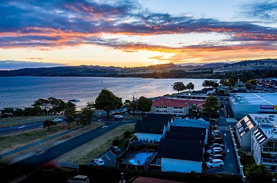 Le Chalet Suisse Motel Taupo