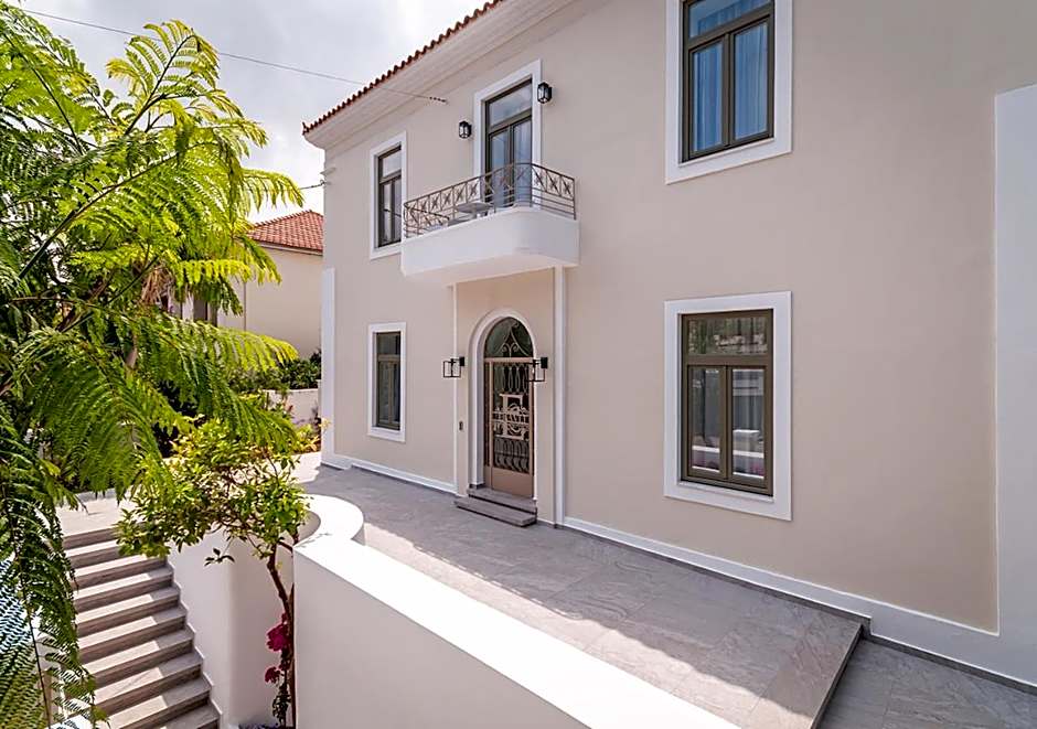 Epavli Boutique Hotel