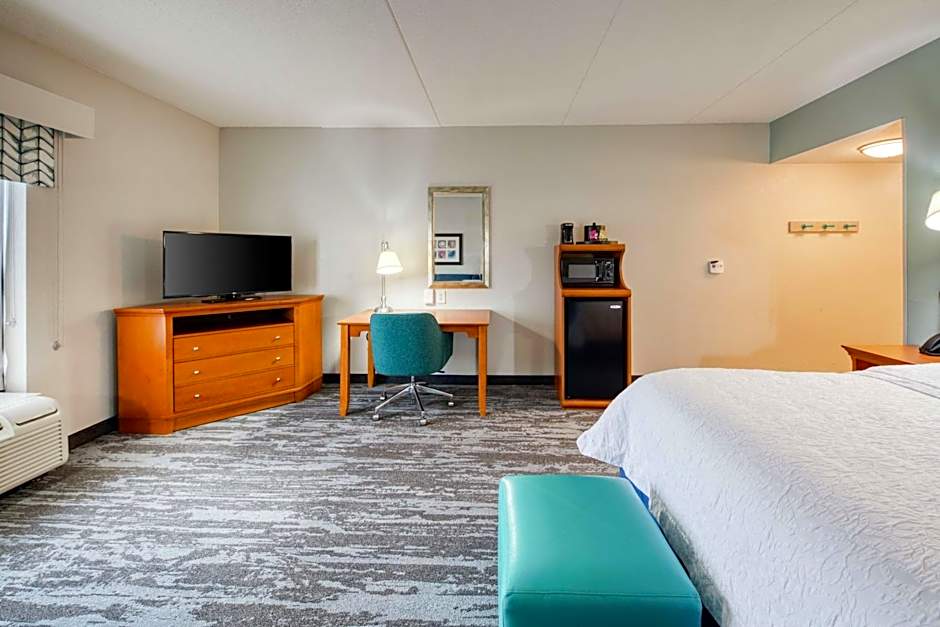 Hampton Inn Wilmington-University Area/Smith Creek Station