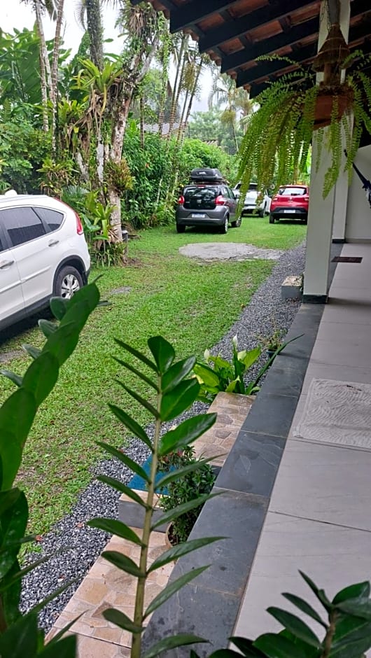 Maury Chalés Boiçucanga