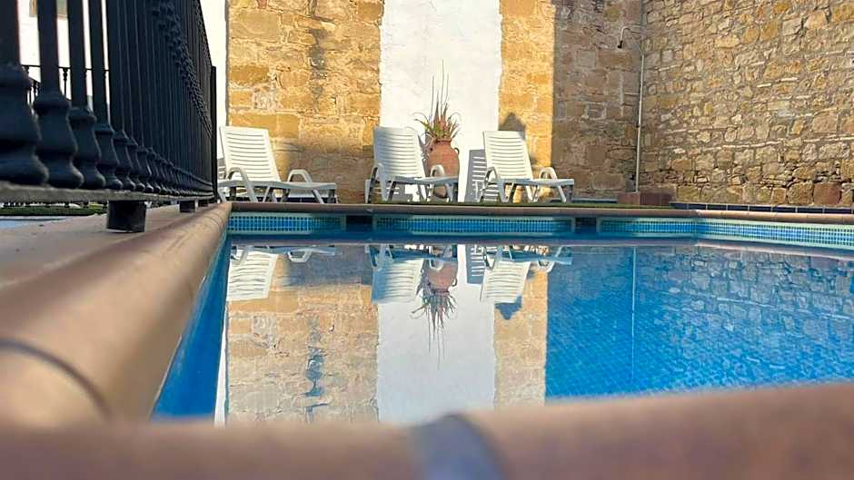 Photo 1 of 50 of Hotel Rosaleda Don Pedro