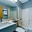 Microtel Inn & Suites By Wyndham Philadelphia Airport