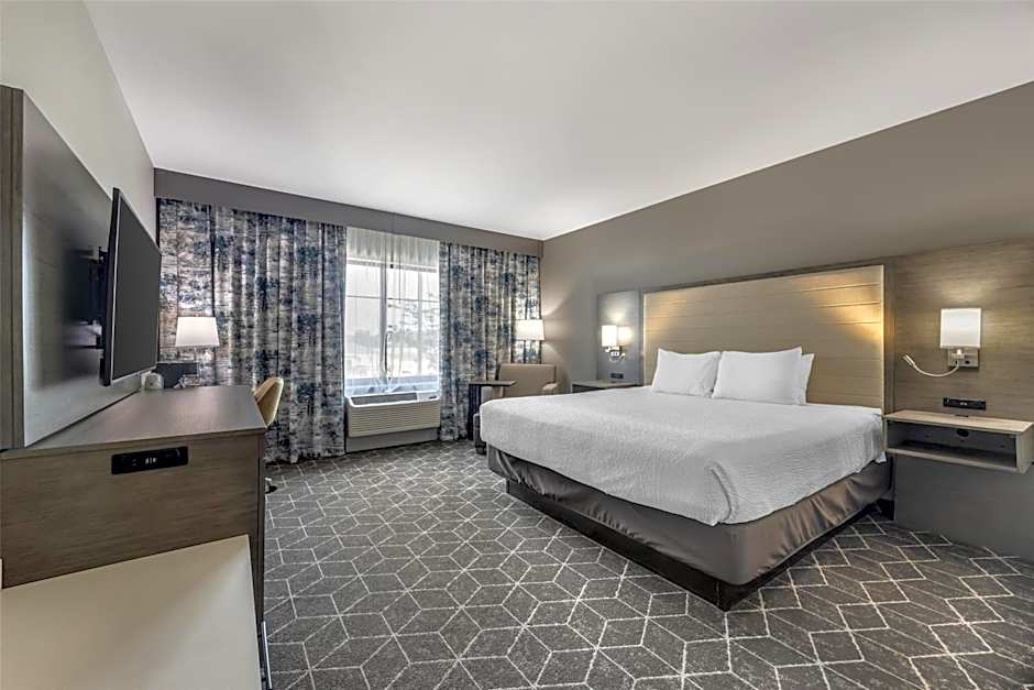 Best Western Plus Lawrenceburg