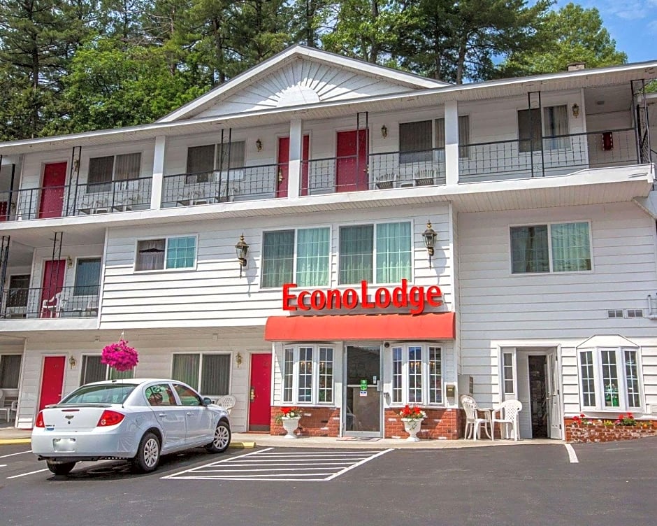 Baymont by Wyndham Lake George